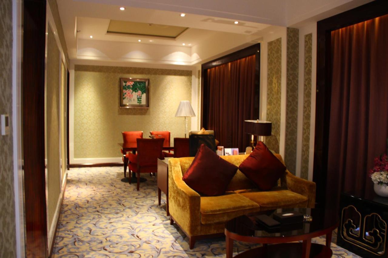 Wyndham Grand Plaza Royale Palace Τσενγκντού Εξωτερικό φωτογραφία