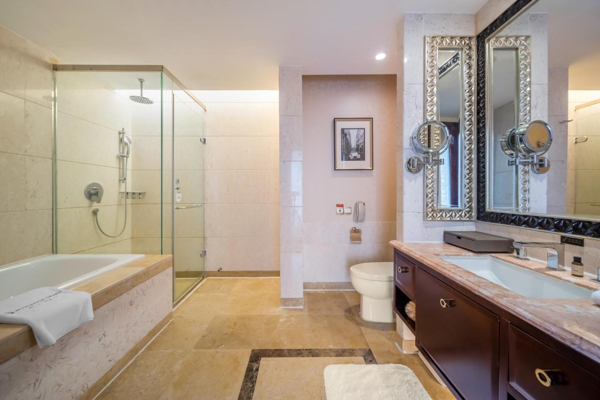 Wyndham Grand Plaza Royale Palace Τσενγκντού Εξωτερικό φωτογραφία