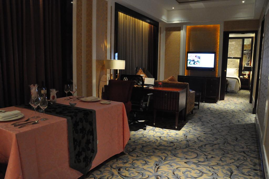 Wyndham Grand Plaza Royale Palace Τσενγκντού Εξωτερικό φωτογραφία